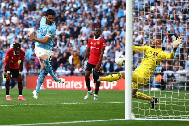 1685838120798039679.jpg -1495706400-612x612.jpg